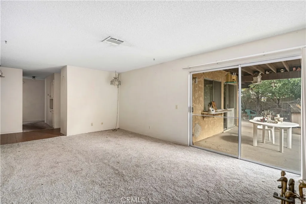 37618 Dalzell, Palmdale, California 93550 home-pic-6